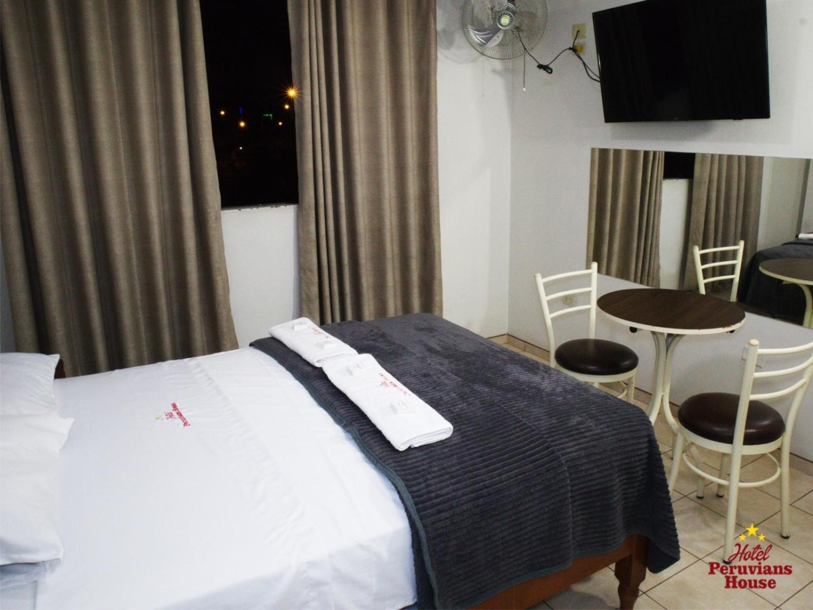 Hotel Peruvians House Callao Exterior photo